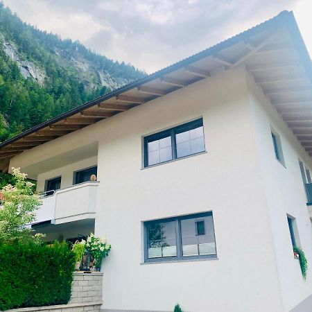 Apart Haus Bella Mayrhofen Esterno foto