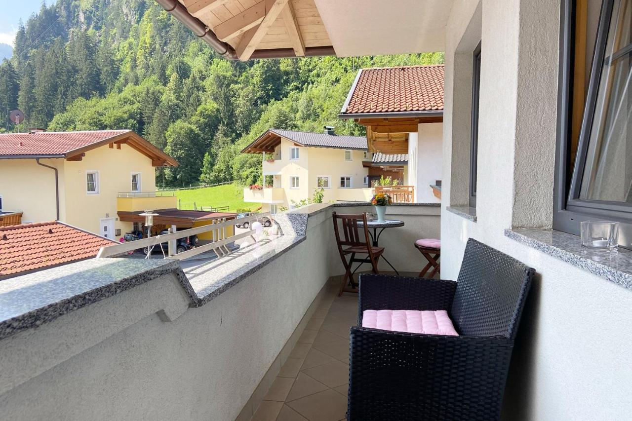 Apart Haus Bella Mayrhofen Esterno foto